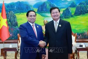 Thủ tướng Phạm Minh Chính hội kiến Tổng Bí thư, Chủ tịch nước Lào