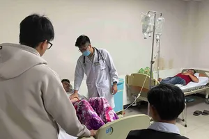 Các bệnh nhân bị ngộ độc đang được điều trị tại bệnh viện