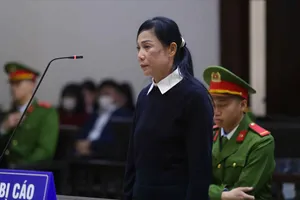 Bị cáo Hoàng Thị Thúy Lan xin bán 2 mảnh đất để khắc phục thêm hậu quả