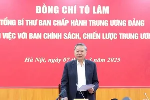 Truyền cảm hứng, khơi dậy khát vọng cống hiến, vươn lên của dân tộc bằng tri thức và sáng tạo