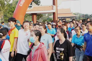 Phường Tăng Nhơn Phú quyên góp gần 3,2 tỷ đồng chăm lo tết 