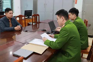 Vụ lật tàu ở hồ Thác Bà: Khởi tố lái tàu chở khách