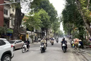 Nam bộ có mây, ngày nắng