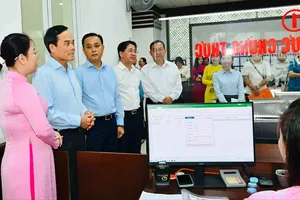 TPHCM: Cử tri đề nghị gắn biển số nhà đồng bộ bằng công nghệ