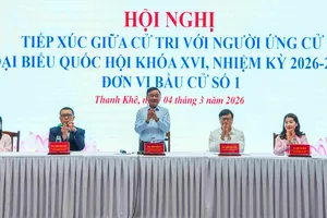 Hội nghị tiếp xúc cử tri với người ứng cử Đại biểu Quốc hội khóa XVI tại Đà Nẵng