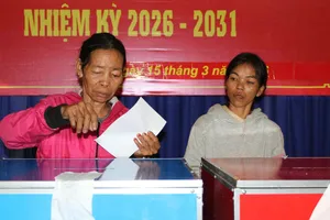 Cử tri tỉnh Lâm Đồng hăng hái đi bầu cử