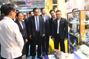 Hỗ trợ doanh nghiệp Việt Nam và Lào tìm kiếm đối tác, mở rộng thị trường