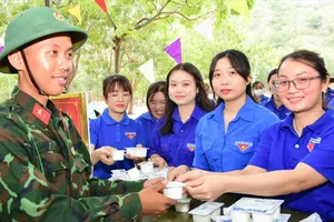 Tiếp sức chiến sĩ mới trên thao trường