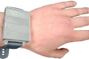 Thiết bị đeo phát hiện vi nhựa (ẢNH: TECHXPLORE) 