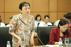 Có cơ chế đãi ngộ giáo dục và y tế cụ thể để tránh tiêu cực, quyền lợi học sinh và bệnh nhân được bảo đảm