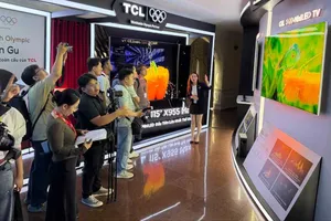 Các thế hệ TV mới nhất của TLC được giới thiệu trước giới truyền thông