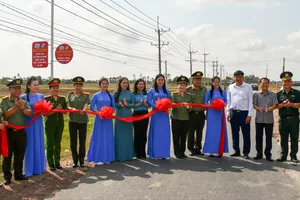 Trao yêu thương đến người dân biên giới tỉnh Tây Ninh