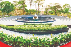 Công viên số 1 đường Lý Thái Tổ