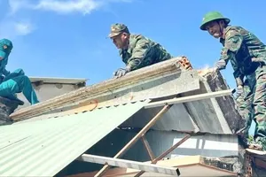 Xã Châu Đức khẩn trương khắc phục hậu quả sau giông lốc 