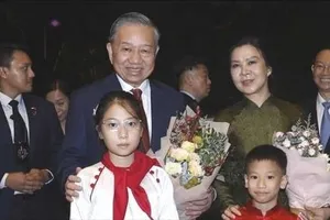 Tổng Bí thư, Chủ tịch nước Tô Lâm và Phu nhân bắt đầu thăm cấp Nhà nước Cộng hòa Singapore