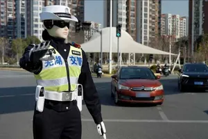 Siết chặt quản lý để sớm đưa robot vào gia đình