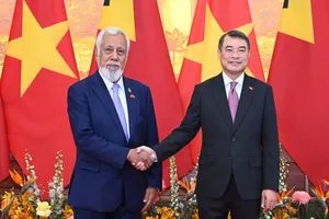 Thủ tướng Lê Minh Hưng và Thủ tướng Kay Rala Xanana Gusmão. Ảnh: ĐỖ TRUNG