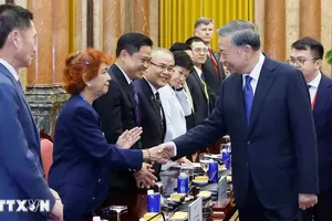 Tổng Bí thư, Chủ tịch nước Tô Lâm tiếp trưởng đoàn các nước và các đại biểu quốc tế tham dự Diễn đàn Tương lai ASEAN 2026. Ảnh: TTXVN