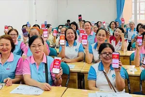 Không để phụ nữ đứng ngoài chuyển đổi số