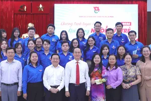 Các phóng viên - biên tập viên được tuyên dương Giải thưởng Ngòi Bút Trẻ năm 2026