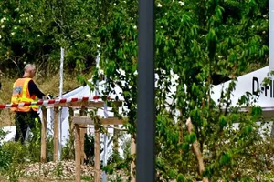 Hai vụ rơi máy bay tại Pháp và Saudi Arabia làm 25 người thiệt mạng