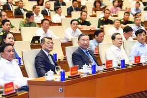 Hội nghị toàn quốc quán triệt và triển khai Nghị quyết về phát triển kinh tế có vốn đầu tư nước ngoài 