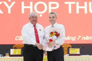 Đồng chí Mai Trung Hưng giữ chức Chủ tịch UBND xã Cần Giờ