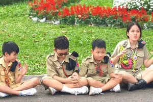 Dạy con dưới… không gian xanh