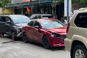 Đồng Nai: Va chạm liên hoàn, 4 ô tô hư hỏng