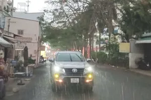 TPHCM: Đề phòng mưa to và triều cường dâng cao từ đêm 9-9