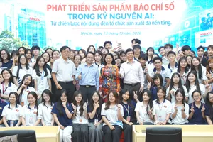 Hơn 150 sinh viên báo chí thăm và giao lưu tại Báo Sài Gòn Giải Phóng