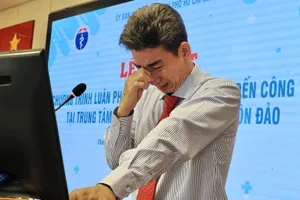 Ngày về xúc động của bác sĩ sau hành trình đến với người dân Côn Đảo