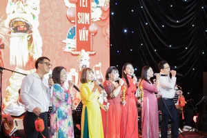 Chương trình văn nghệ của các thầy thuốc, quyên góp được hơn 600 triệu đồng giúp bệnh nhân 