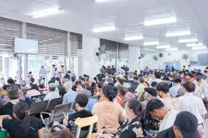 Hơn 9.000 lượt khám trong 1 ngày, Bệnh viện Chợ Rẫy chạm mốc kỷ lục