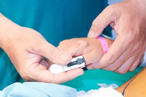 Ghép thận xuyên Việt cứu bé trai 7 tuổi tại TPHCM 
