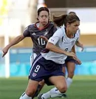 Đòi nợ hay tiếp tục nợ?