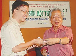 Tiếp nhận kỷ vật