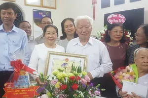 Lãnh đạo TPHCM chúc thọ các cụ cao niên tiêu biểu  