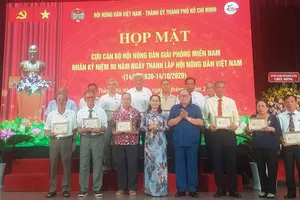 Xây dựng Hội Nông dân Việt Nam phát triển, nông dân giàu có, nông thôn văn minh, hiện đại  