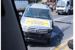 Đoàn cứu trợ của Giáo hội Phật giáo Việt Nam quận 6 gặp tai nạn giao thông, một người tử vong