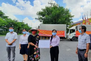 Hơn 1,3 tỷ đồng hàng hóa, thực phẩm ủng hộ các lực lượng tuyến đầu phòng, chống dịch Covid-19     