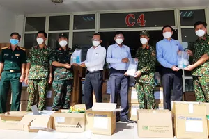 Lãnh đạo TPHCM ghi nhận, đánh giá cao sự đóng góp của lực lượng tuyến đầu phòng, chống dịch Covid-19     