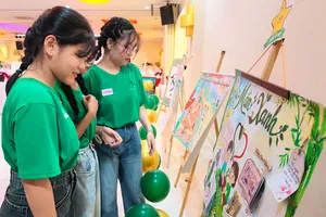 100 suất học bổng cho trẻ em mồ côi tại các mái ấm, nhà mở