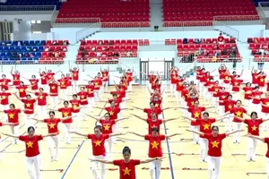 Bài đồng diễn được chuẩn bị công phu cho chương trình hội thao