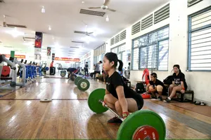 Tập trung đội tuyển cử tạ trẻ quốc gia