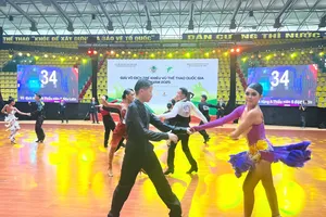 Các VĐV tranh tài 52 bộ huy chương. Ảnh: TRÚC GIANG 