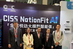 Đoàn cán bộ Trung tâm HLTTQG tham dự hội nghị