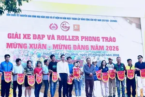 Giải thu hút gần 500 VĐV tham gia tranh tài. Ảnh: THANH TÙNG 