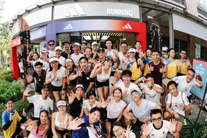 Sự kiện khai trương cửa hàng adidas Sala Running quy tụ đông đảo runners sáng ngày 30-5