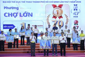 Đơn vị phường Chợ Lớn đứng nhất bảng tổng sắp huy chương Đại hội TDTT TPHCM 2026. Ảnh: DŨNG PHƯƠNG 